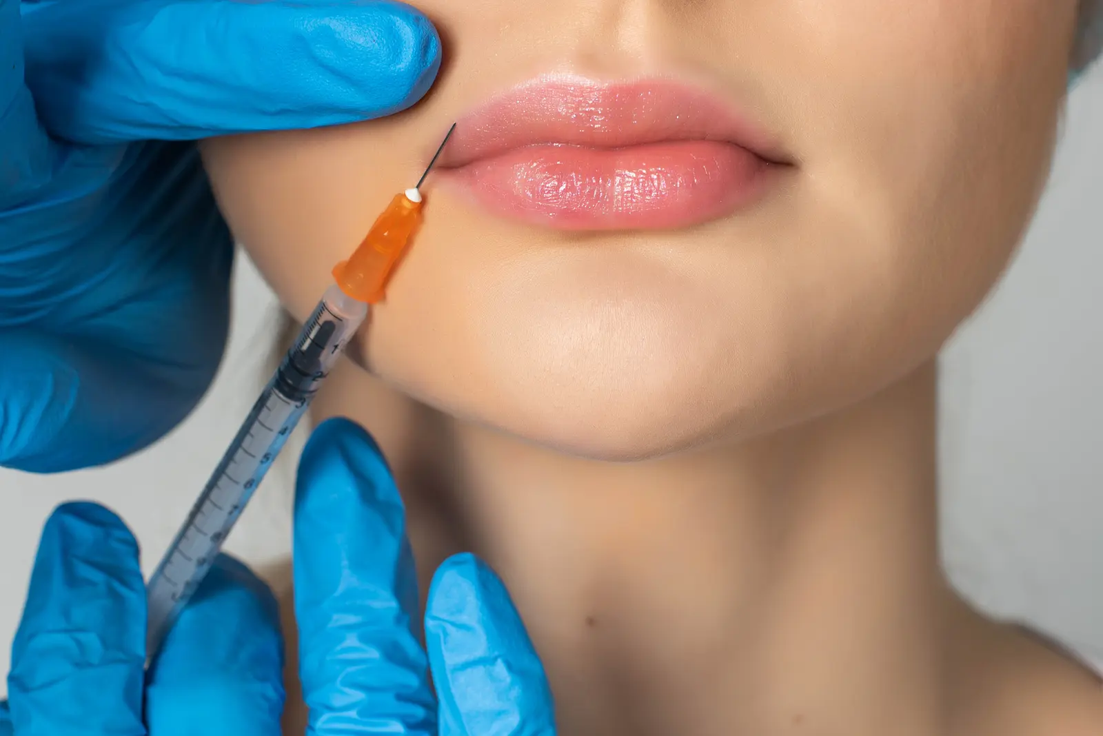 Injections esthétiques : médecin ou « injectrice certifiée » ?